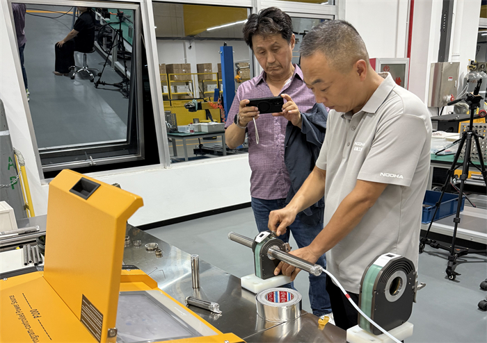 Корейский заказчик посетил предприятие, чтобы убедиться в высоком уровне его сварочных технологий.