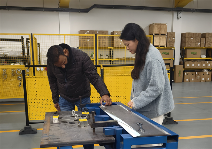 Визит нового клиента: Клиент из Индии